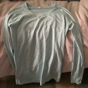 Lululemon swiftly long sleeve size 8